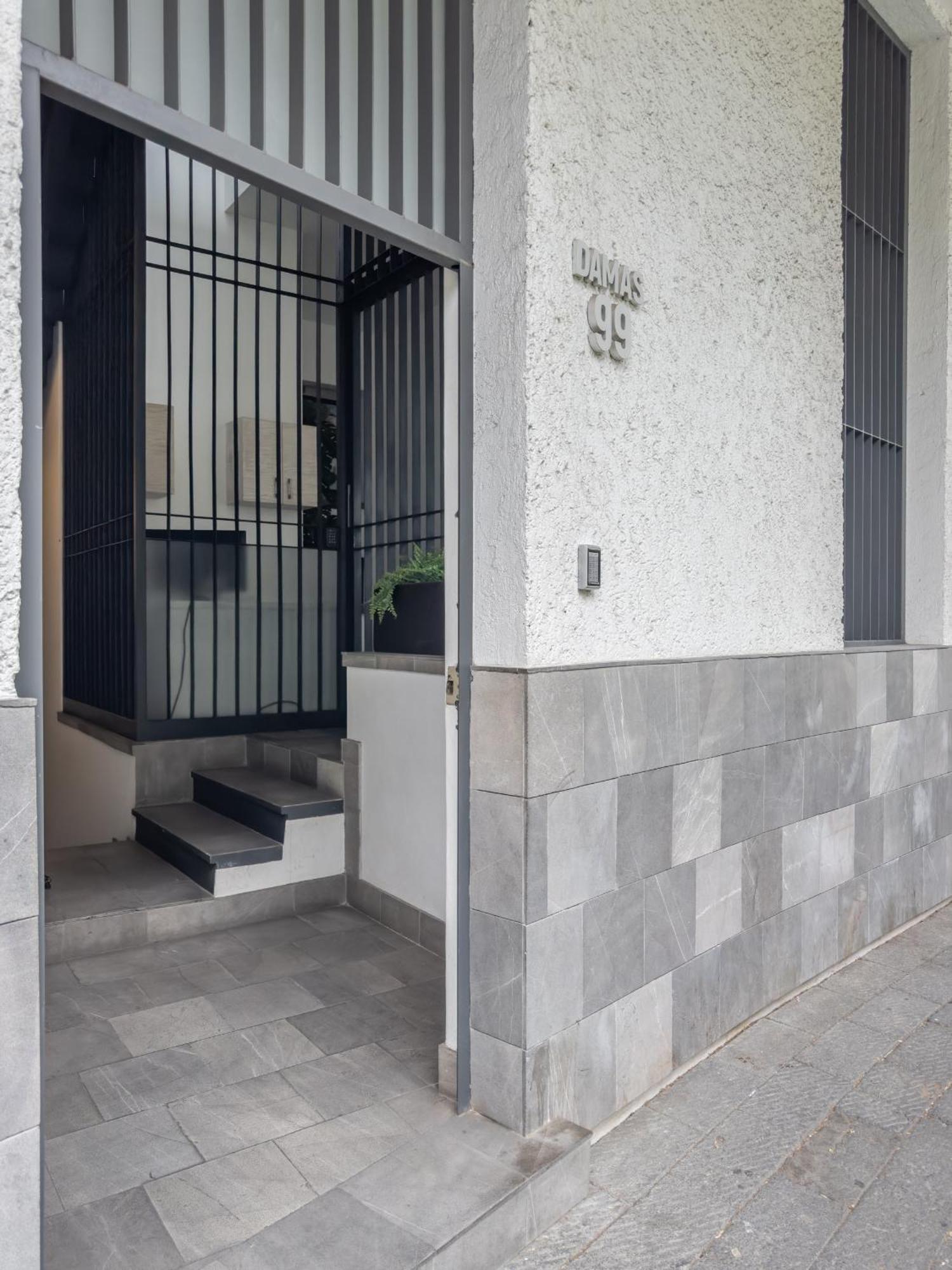 Apartment Insurgentes Area Balcony, Outdoor Lounge